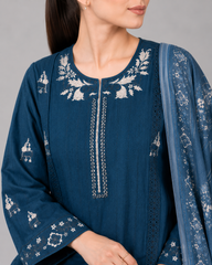 3 Piece full Emroidered Lawn Suit
