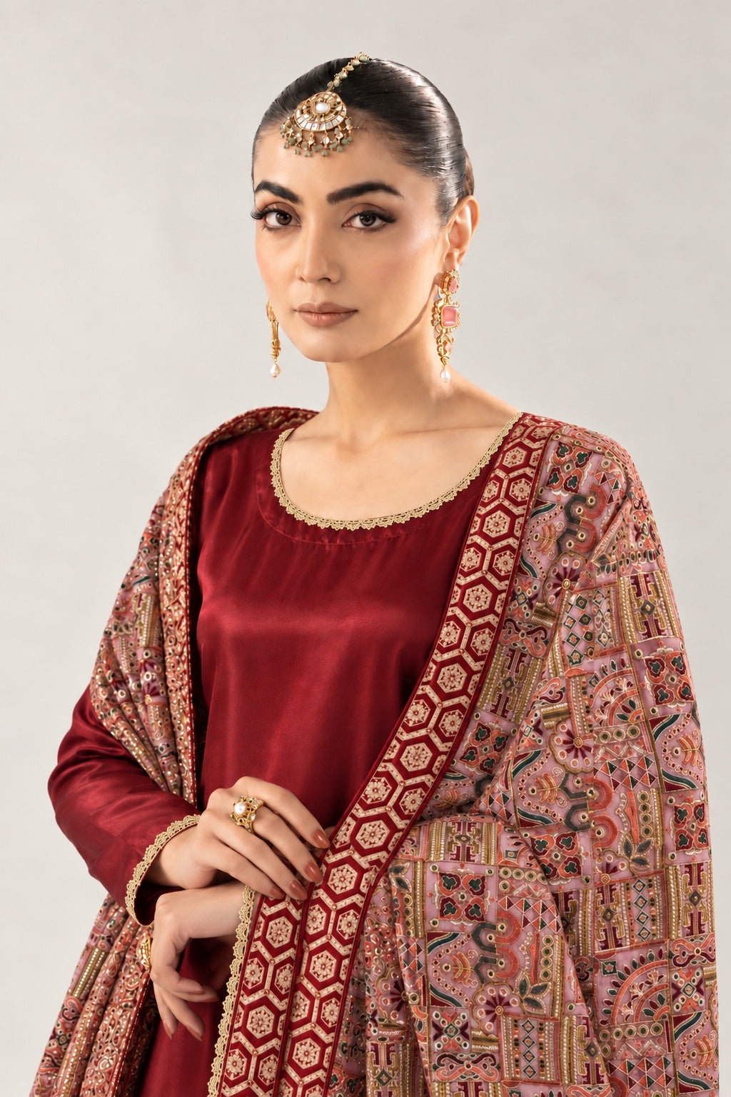 Maroon silk suit - close up